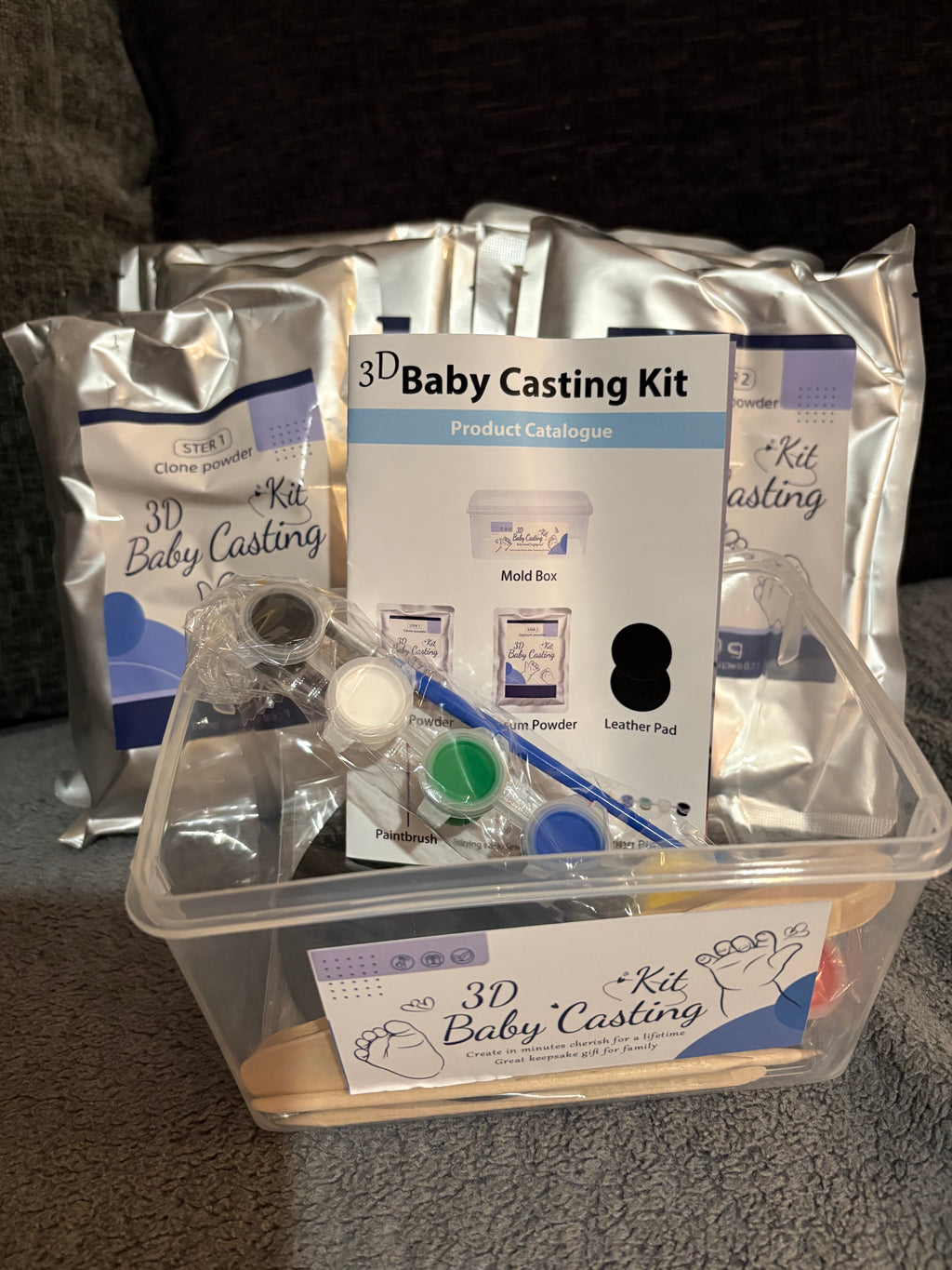 3D Baby Casting Kit, Skin- safe & NON Toxic Baby hand & foot casting kit comes with paints. Personalised Memories, Keepsakes, For kids or new-born, Baby shower Gift.